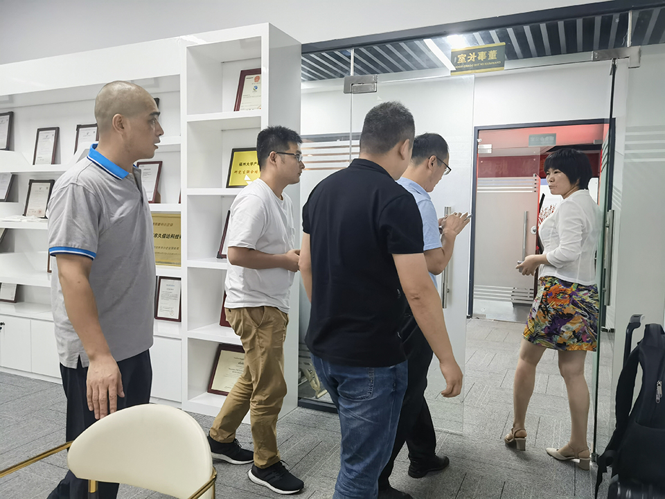 久信達(dá)歡迎添可智能看廠，為您帶來(lái)環(huán)保包裝解決方案(圖2)