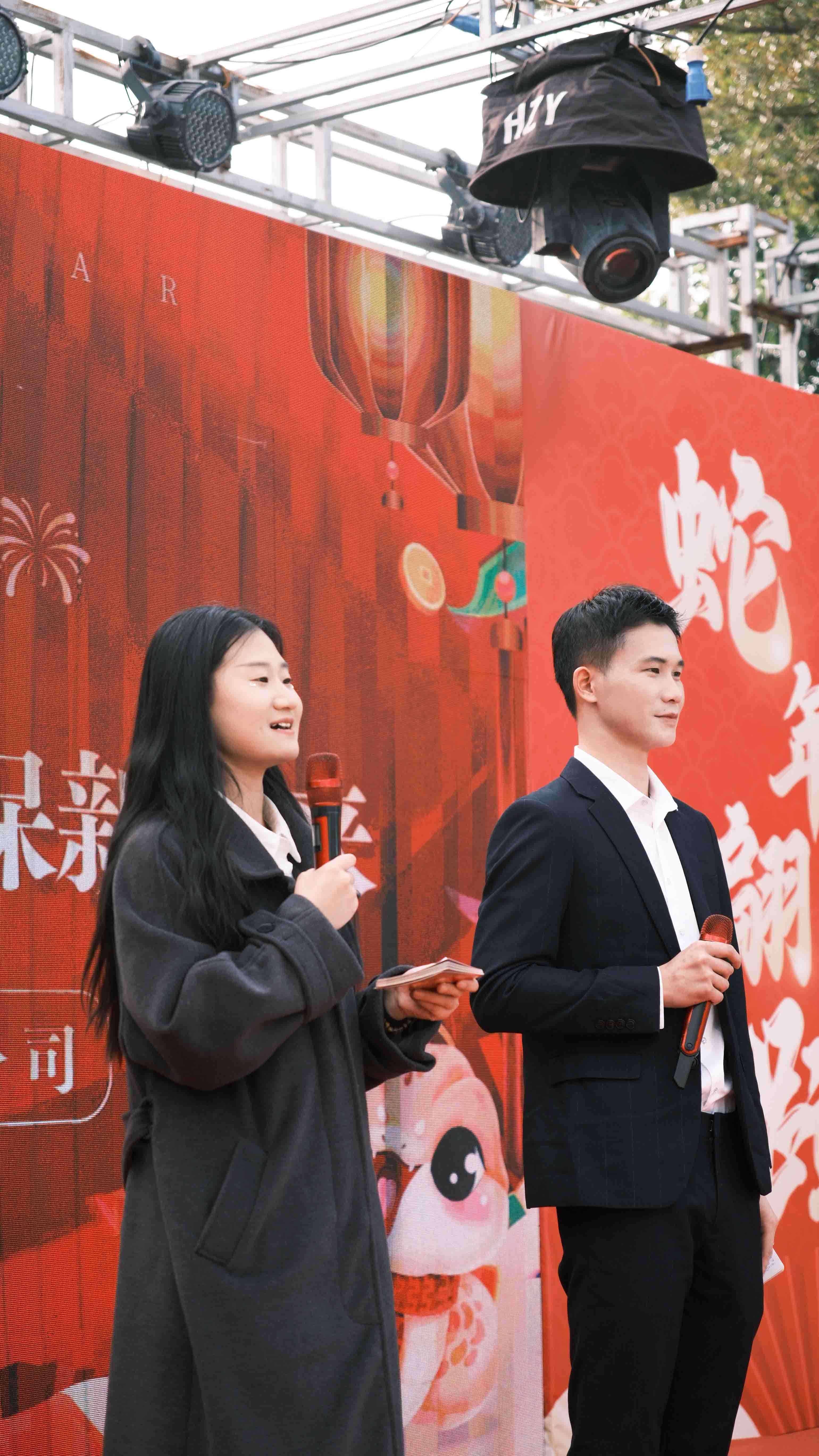 久信達(dá)科技2024年年會(huì)圓滿落幕：感恩同行，共創(chuàng)環(huán)保新未來(lái)，乘風(fēng)破浪，夢(mèng)想起航(圖4)